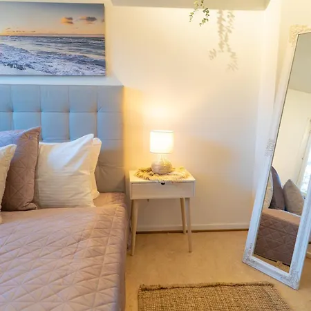 Scandi-boho 1br Calm & Well-connected Location *