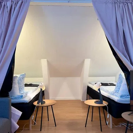 Workers - 2 Bedroom - Free Parking - Near Volvo * Göteborg