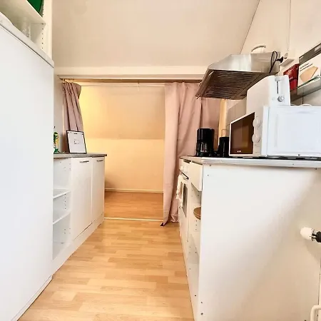 Workers - 2 Bedroom - Free Parking - Near Volvo * Göteborg