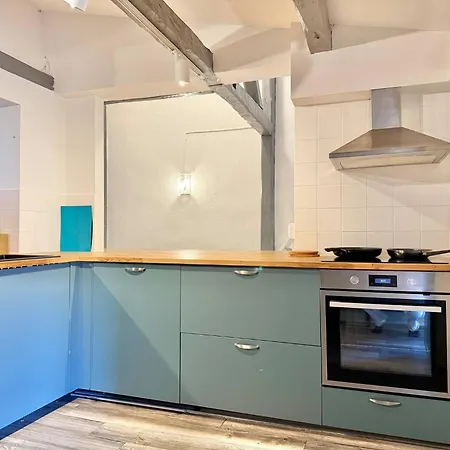 Workers Hq • 7br • 16 Beds • Center Gothenburg