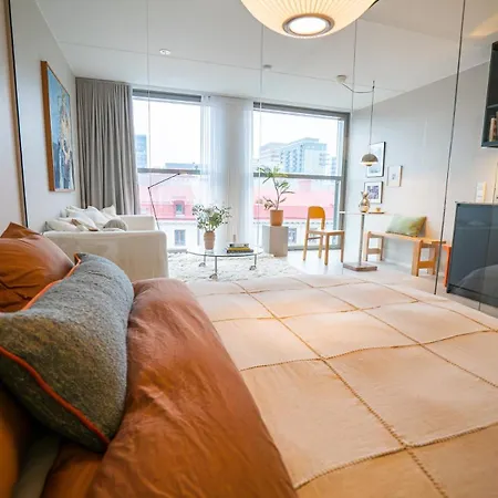 Thoughtfully Fine Designed 1br In Prime Location Apartment