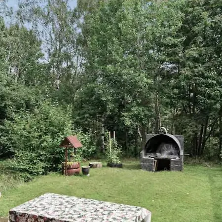 Rymligt Och Haerligt Radhus I Villa