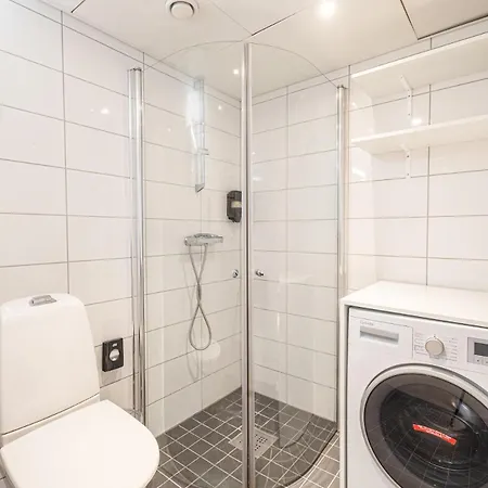 Lejlighed Chic 1br With Balcony In - Prime Location *