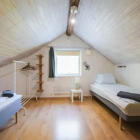 Workers - 8 Beds - Free Parking - Near Volvo Göteborg