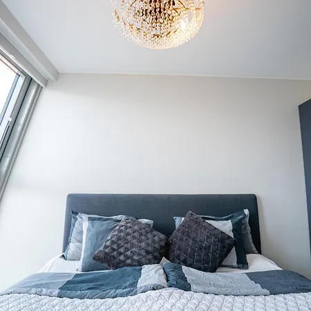 Floor With Rooftop, 1br In Great Location Lägenhet Göteborg