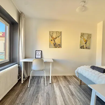 公寓 Workers Hq • 7br • 16 Beds • Center