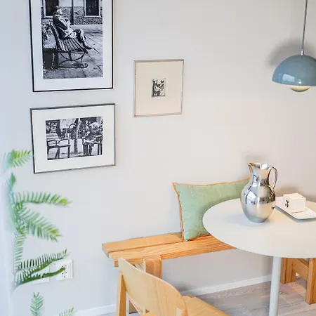 Thoughtfully Fine Designed 1br In Prime Location Apartment *