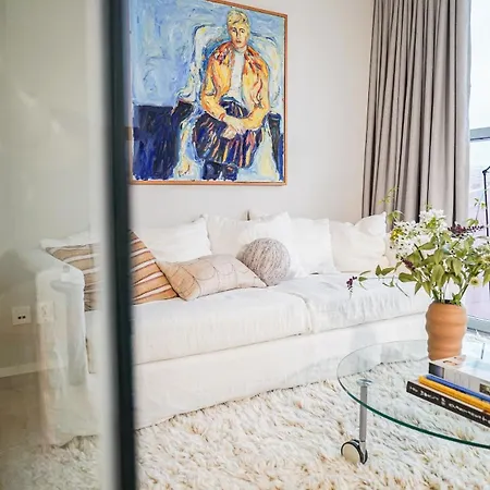 Apartment Thoughtfully Fine Designed 1br In Prime Location Gothenburg