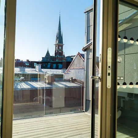 Lägenhet Floor With Rooftop, 1br In Great Location *