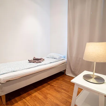 Grand 3br At Vasaplatsen * 예테보리