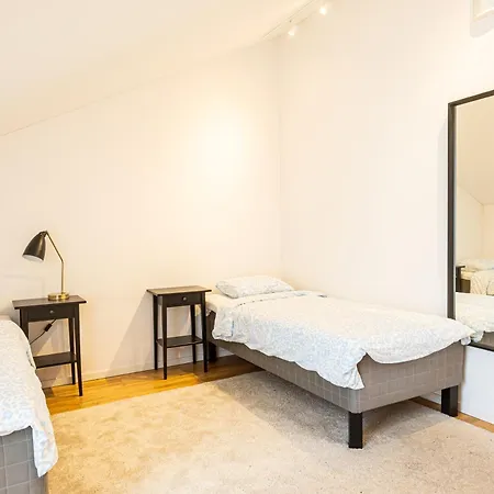 Big Bright Loft On Andra Langgatan Daire