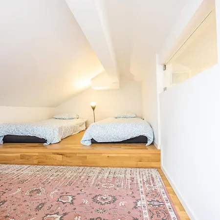 Big Bright Loft On Andra Långgatan