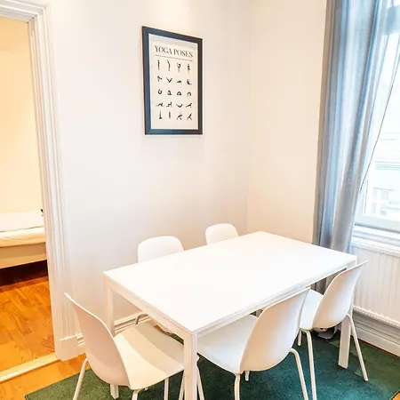 Lägenhet Grand 3br At Vasaplatsen *