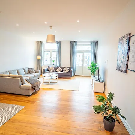 Apartment Grand 3br At Vasaplatsen *
