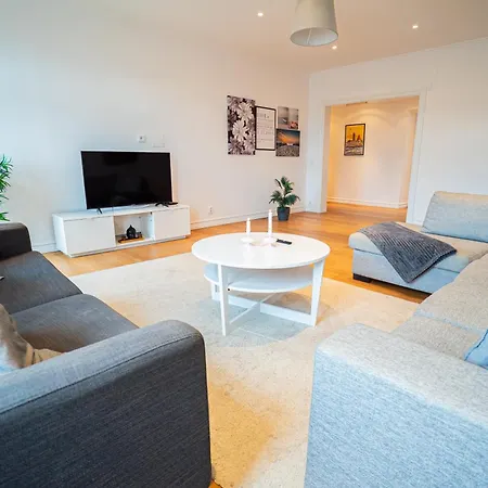 Grand 3br At Vasaplatsen *