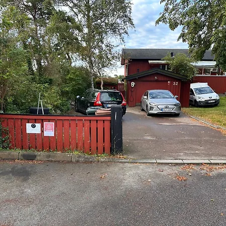 Prázdninový dům Backstugan - Litet Hus Med Storslaget Laege *