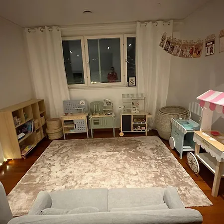 Modern Near & Nature Villa Göteborg