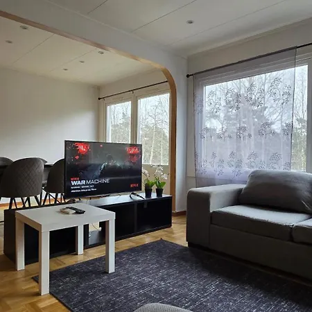 Big Townhouse 10 Дом отдыха