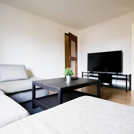 펜션 Workers Stay - Temporary House Moelndal