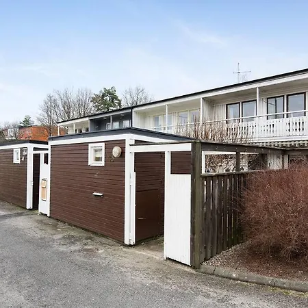 Dom wakacyjny Spacious 4br • Great For Families & Workers Göteborg