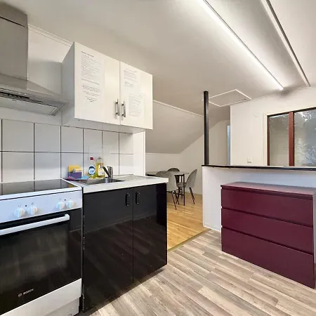 Workers - Free Parking - 3 Kitchens - Volvo Gotemburgo