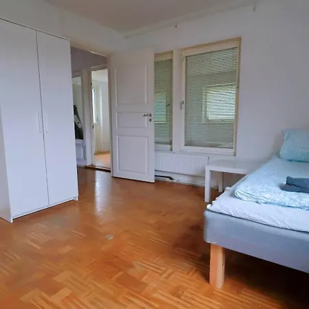 Vakantiehuis Workers Stay - Temporary Accommodation Bergsjoen - Goeteborg Gotenburg