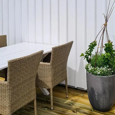 1 Bedroom In Torslanda Сasa de vacaciones Gotemburgo