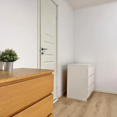 Hébergement de vacances Workers - Free Parking - 3 Kitchens - Volvo