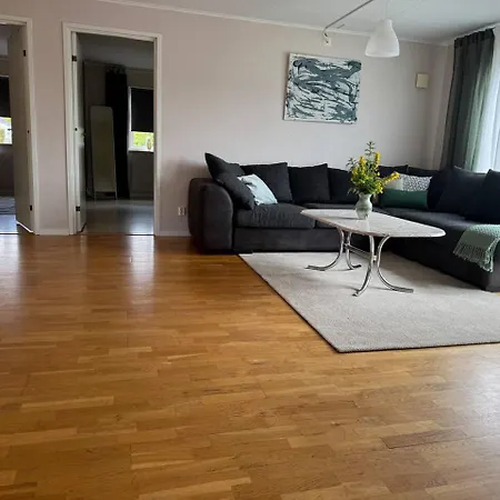 Workers Stay - Furnished Housing - Torslanda - Goeteborg Tatil Evi Göteborg