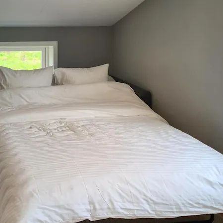 1 Bedroom In Torslanda Nyaraló *