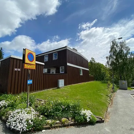 Townhouse In A Quiet Area Feriehus