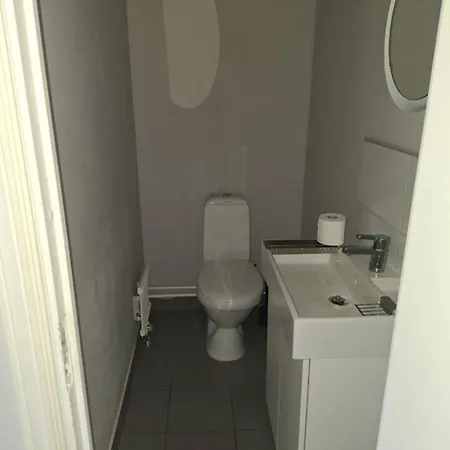 Hébergement de vacances Workers Stay - Construction Worker Housing *