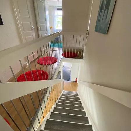 Townhouse In A Quiet Area Сasa de vacaciones *