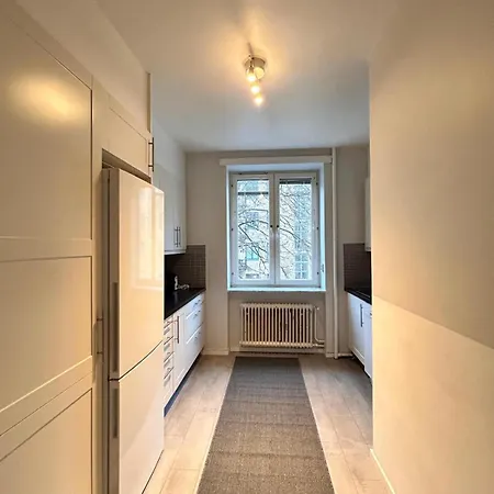 Spacious 4br In Апартаменты Гётеборг