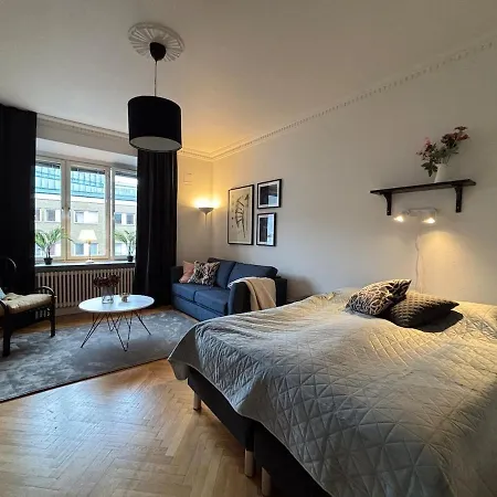 Apartment Cozy 1-bedroom That Sleeps 4 People #1201 Göteborg