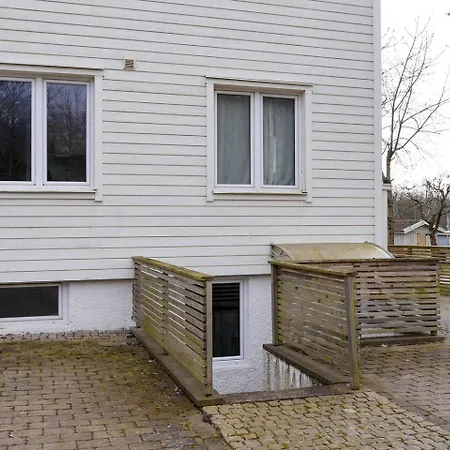 Workers Stay - Temporary Studio Lindholmen Goteborg