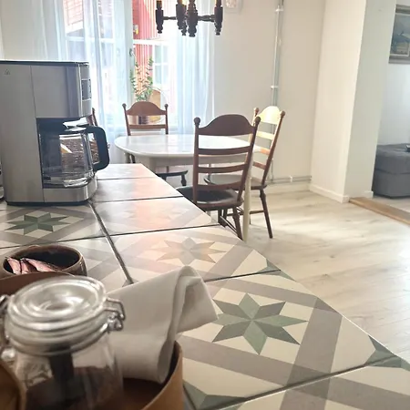 Charmigt Naera Station - 11 Minuter Liseberg * Goteborg