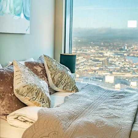 Penthouse 70th Floor Karlatornet Daire Göteborg