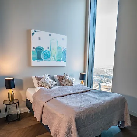 Penthouse 70th Floor Karlatornet Daire Göteborg