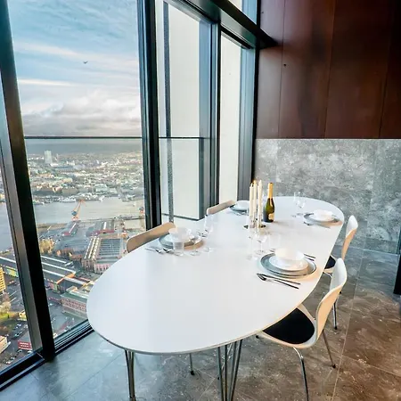 Daire Penthouse 70th Floor Karlatornet Göteborg