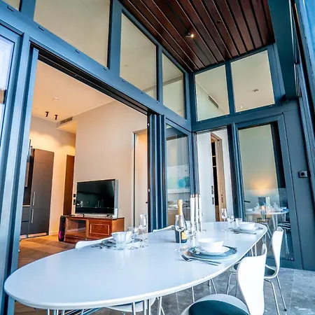 Penthouse 70th Floor Karlatornet *