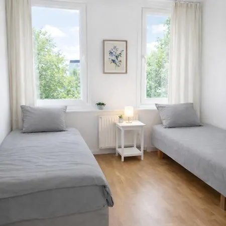 Premium Workers 8br 13beds 2kitchen 3bath Hébergement de vacances