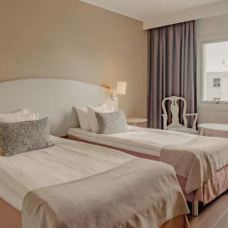 Apple & Konferens Hotel