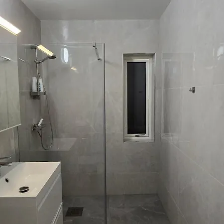 Modern Full Comfort