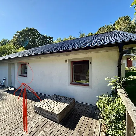 Workers - 5 Bedroom - 2 Bath - Volvo - Parking 別荘 ヨーテボリ