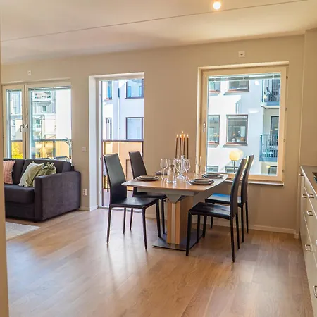 Avenyn Hideaway By Beyond With Big Balcony Gothenburg