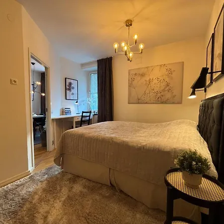 Apartment Cozy And Spacious 2 With Space For 4 People #1202