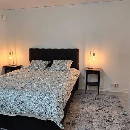 Apartamento In Part Of *