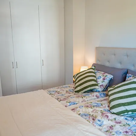 Avenyn Hideaway By Beyond With Big Balcony Göteborg