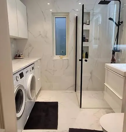 Apartamento In Part Of *